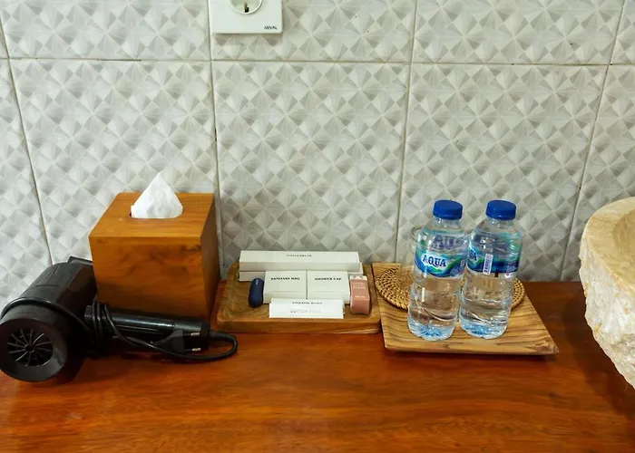 Graha Shanti House فندق